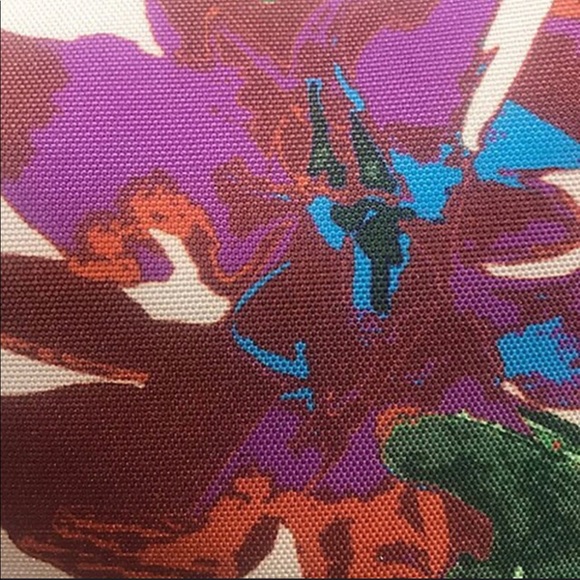 All Season Tropical Floral Tote,NWT-BOUTIQUE - Picture 3 of 6